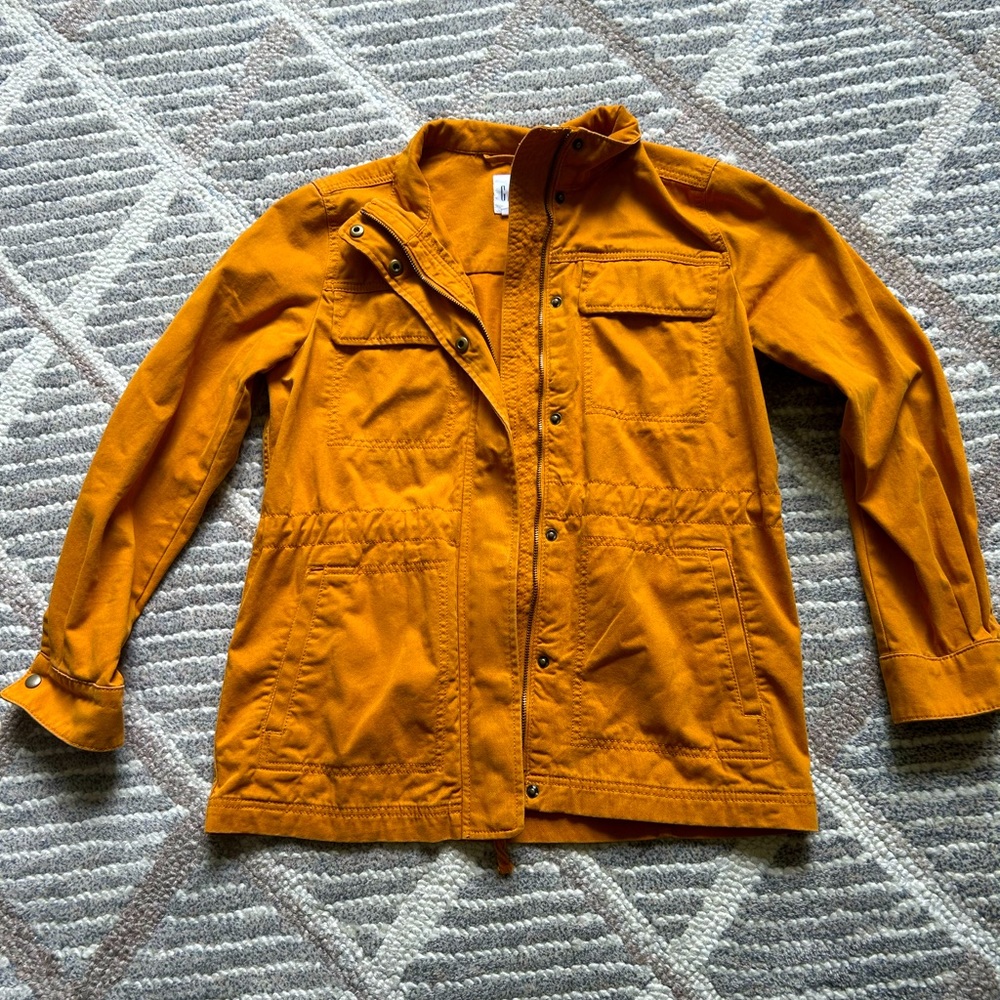 Gap jacket with pull string waist